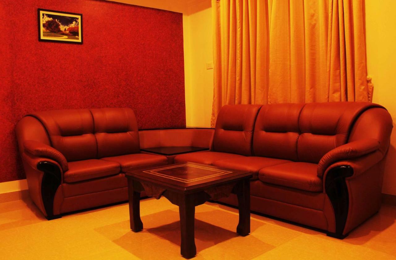 Jannah Residency Hotel Munnar Buitenkant foto
